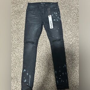 P001 Black Resin Knee Slit Purple Jeans